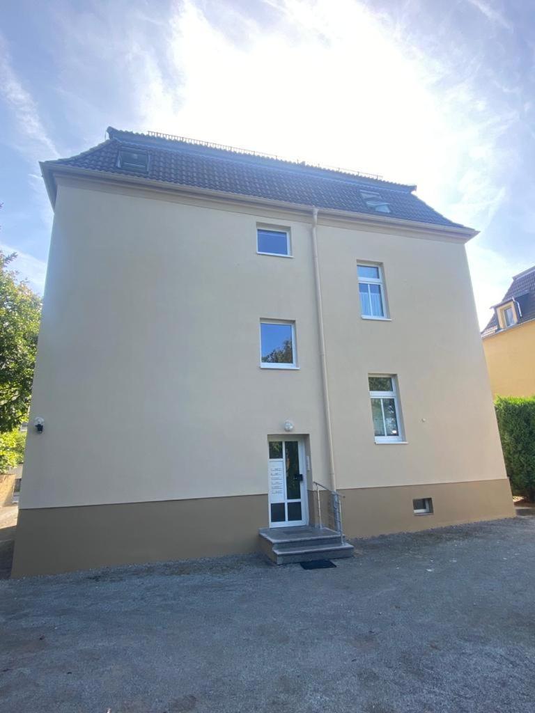 Familienfreundlich Seniorengerecht *